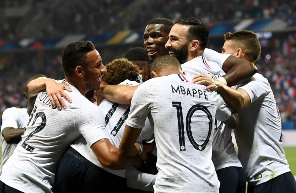 Francia brilló con sus figuras y le ganó 3-1 a Italia en un amistoso