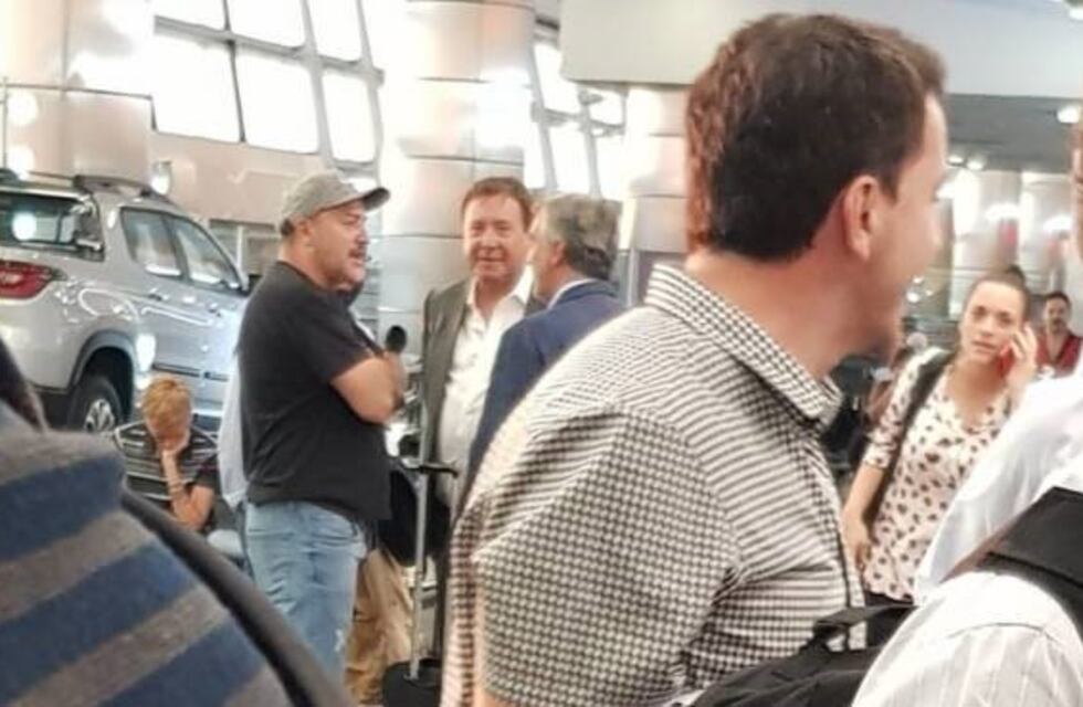 El gobernador de Río Negro se encontró con Rodolfo Aguiar en Buenos Aires