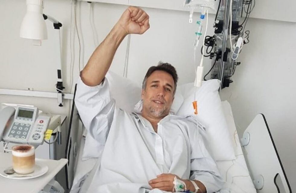 Gabriel Batistuta superó la primera operación de tobillo en Suiza
