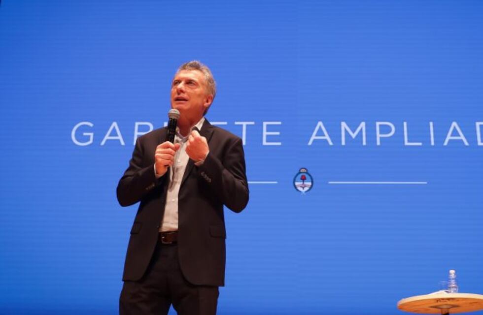 Mauricio Macri encabezará este lunes una reunión de gabinete ampliado