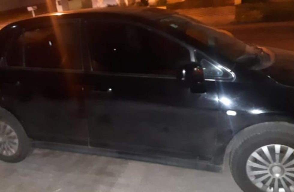 Detuvieron a delincuentes que simularon una mudanza para desvalijar un taller mecánico en Córdoba