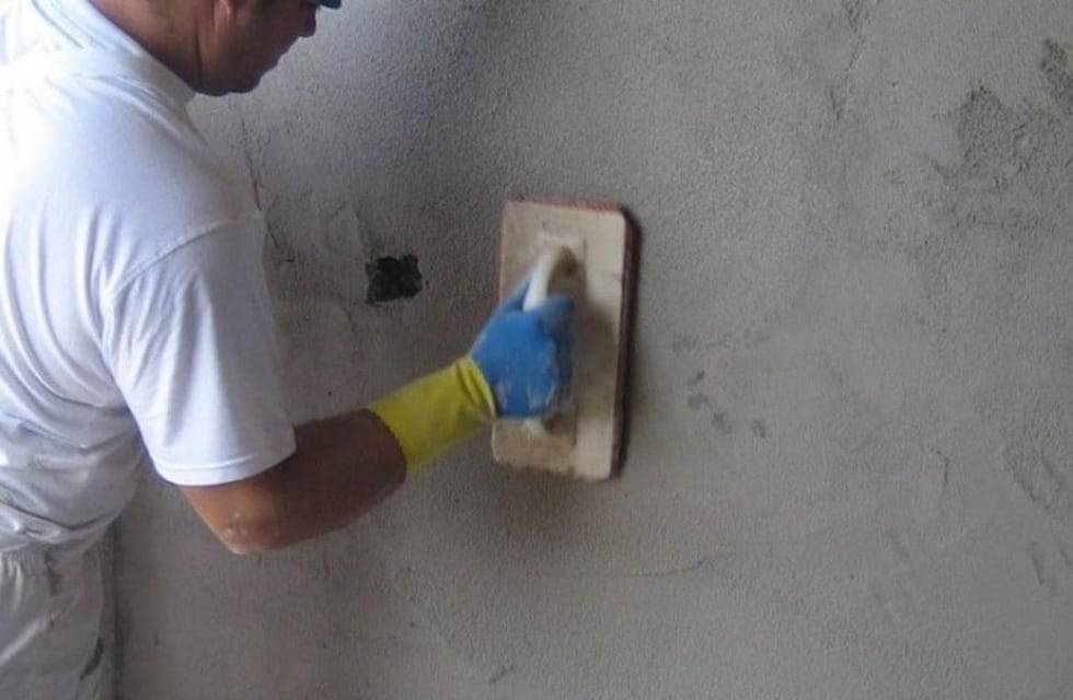 Detuvieron a un albañil por intentar abusar de una nena en la casa donde trabajaba