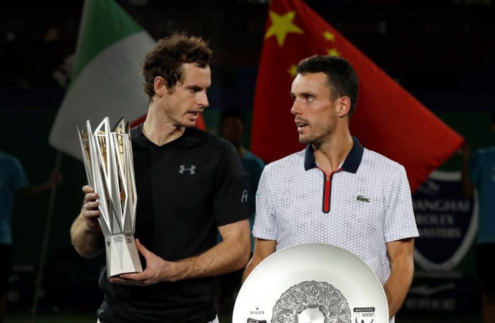 Murray logra su tercer título en Shanghai al vencer al español Bautista