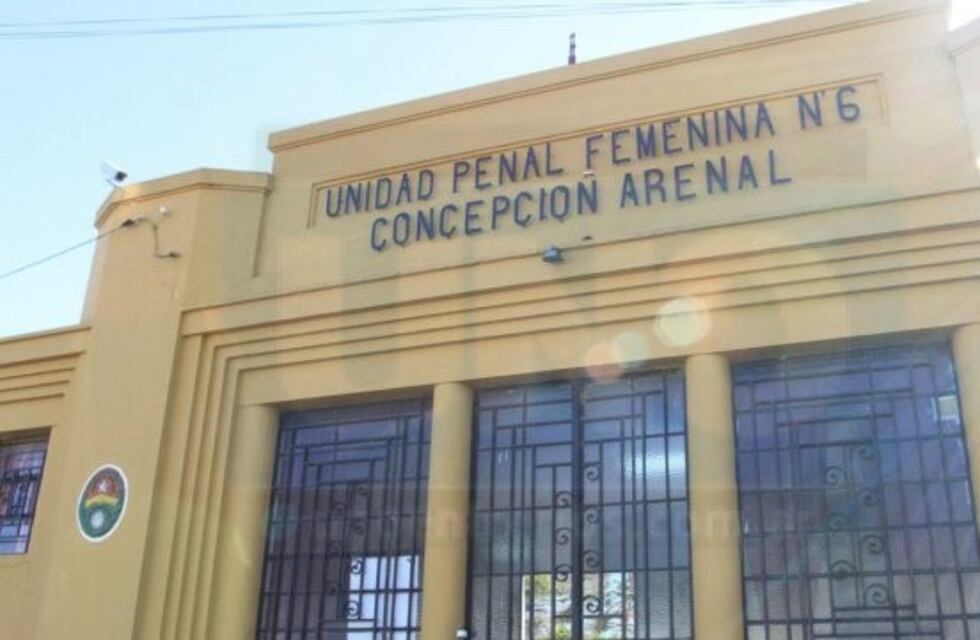 Internas de un penal de Paraná denunciaron a una mujer trans por violencia y aseguran que "es un varón"
