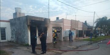 Muere una persona en incendio en Concepción del Uruguay\nCrédito: LaPirámide