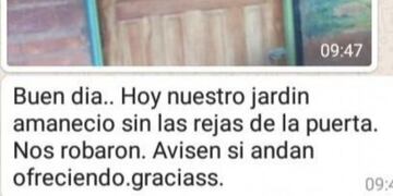Los docentes pidieron a los vecinos no comprar si les ofrecen la reja\u002E