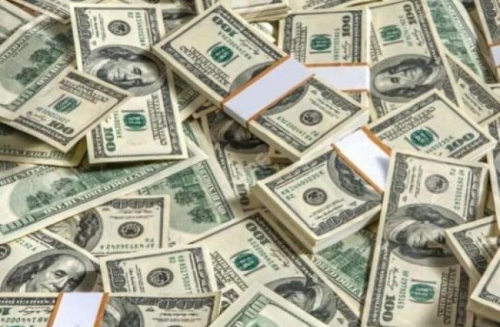 El Gobierno intensifica agenda con bancos y frentes de inversión
