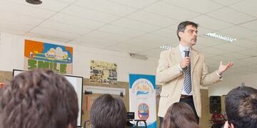 Charla sobre sustancias tóxicas en Rada Tilly