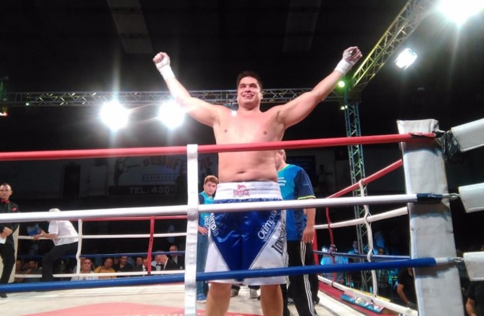 "El Matador" Vidondo retuvo el título argentino en Rosario