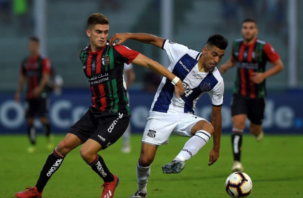 Cómo seguir Talleres-Palestino en vivo desde la computadora o dispositivo móvil