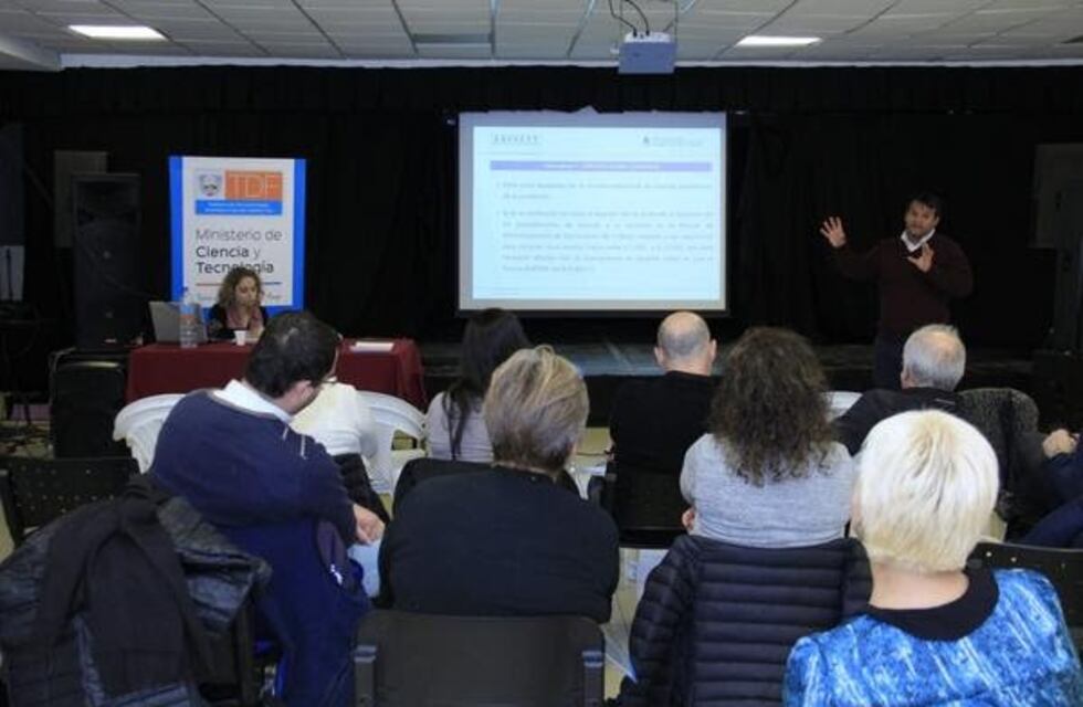 Se llevó a cabo una capacitación sobre rendiciones de desembolsos de proyectos del COFECYT