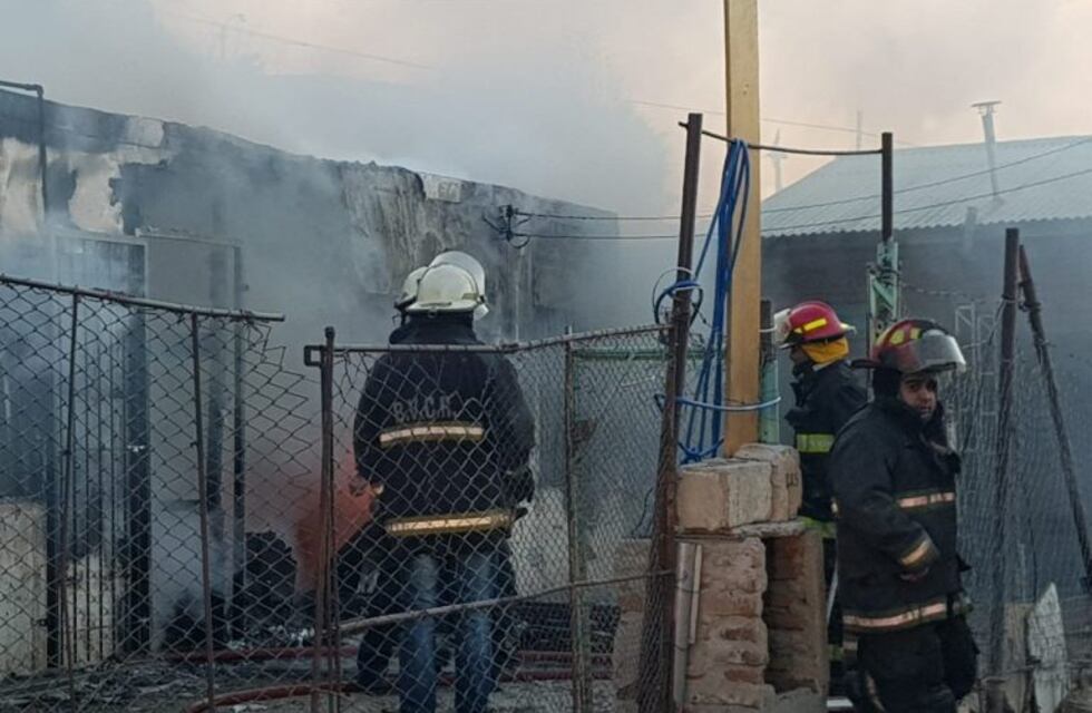 Incendio trágico: familiares sospechan que pudo ser intencional