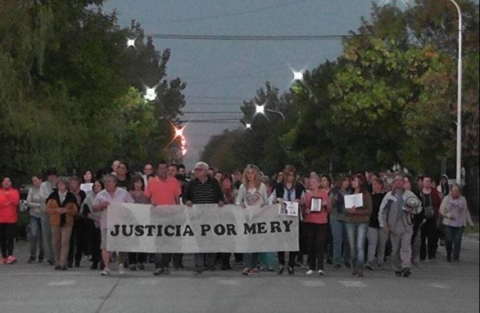 Tortugas: marcharon pidiendo justicia por la médica marcojuarense asesinada