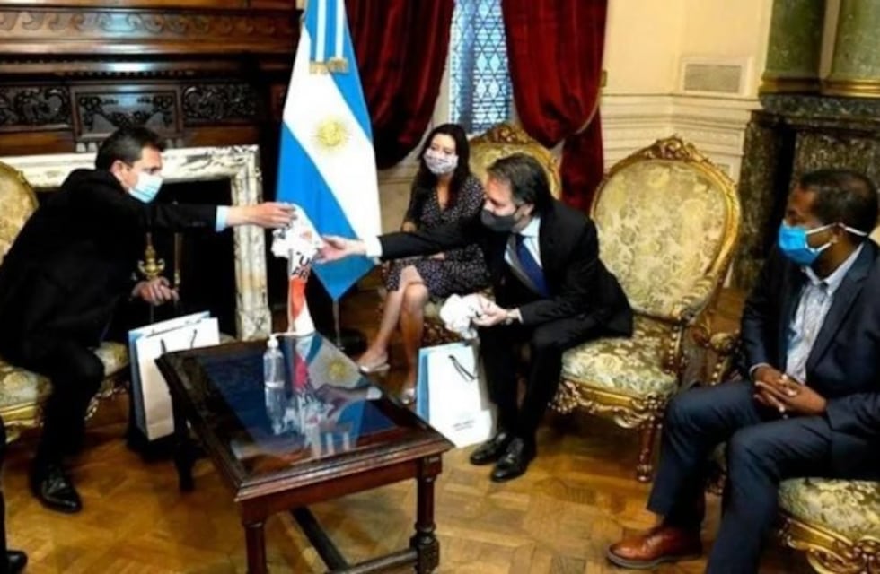 El Frente de Todos advierte al FMI que "se abstenga de condicionar a Argentina"