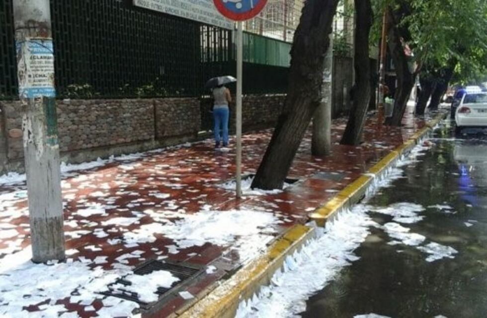 La Municipalidad de Capital multará a los que ensucien la vía pública