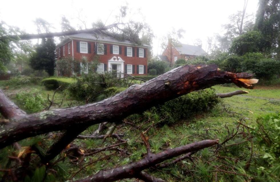 Ya son al menos cuatro las víctimas fatales por el huracán Florence en EEUU