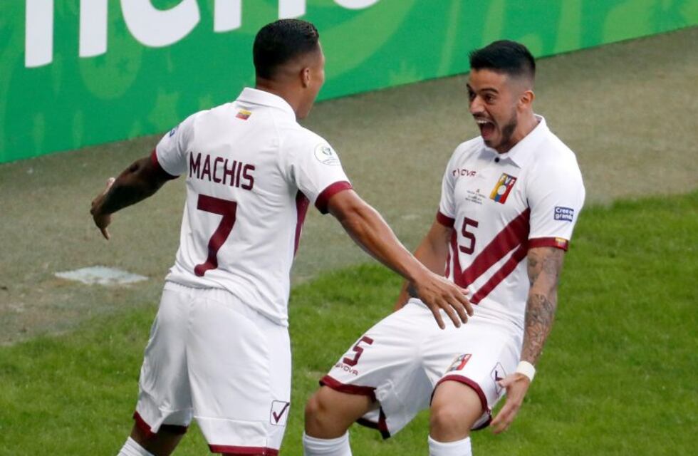 Venezuela venció 3-1 a Bolivia y avanzó a cuartos de final de la Copa América