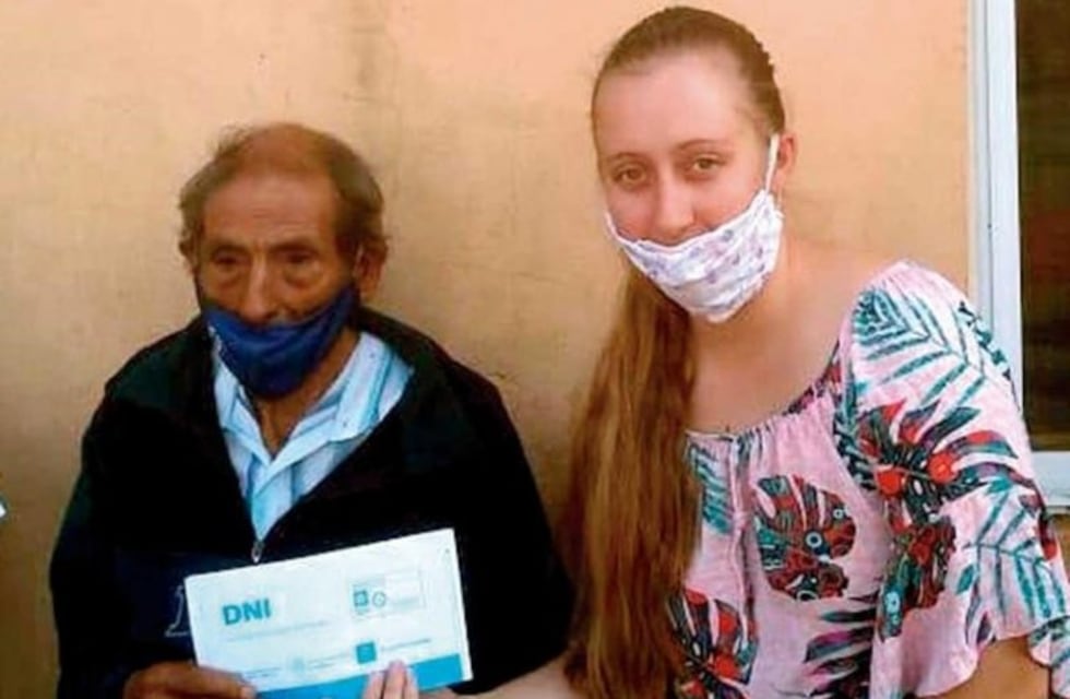 Un hombre de 110 años de Pozo Azul recibió su primer documento
