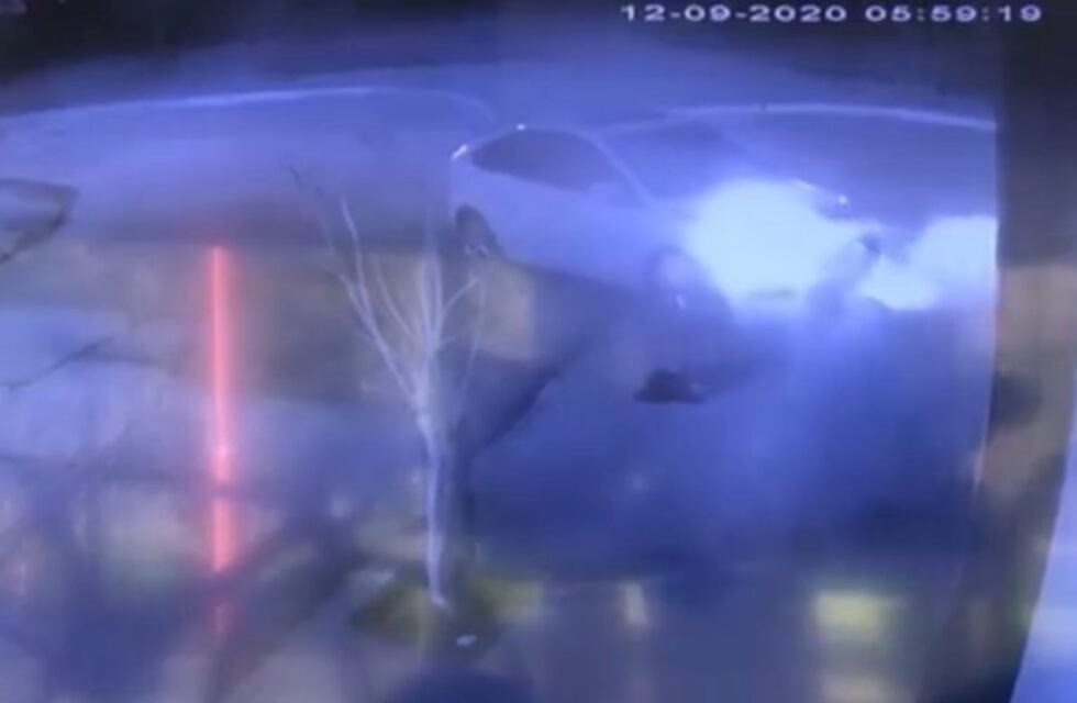 Vídeo: fuerte choque en Av. Pellegrini y Rivas