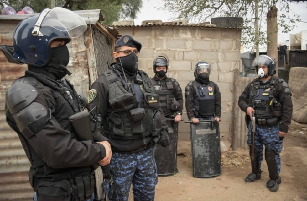 Recuperan vehículos y elementos robados tras cuatro allanamientos en Punilla