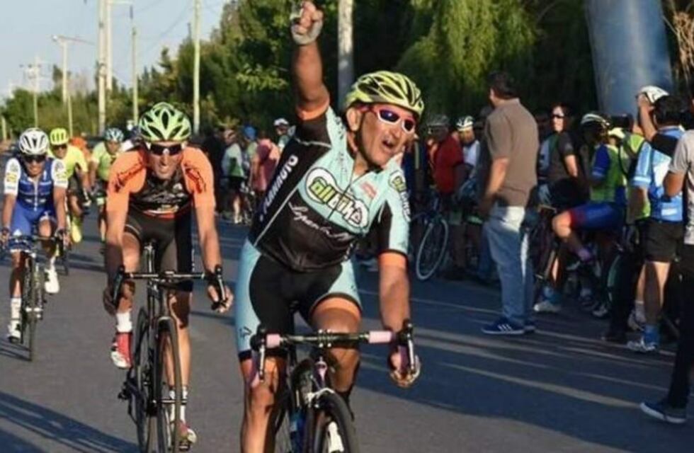 Fue a hacerle un regalo a su mamá y le robaron una costosa bicicleta