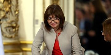 Patricia Bullrich, víctima de amenazas mediante una bomba casera hallada en Tres de Febrero\u002E REUTERS/Marcos Brindicci