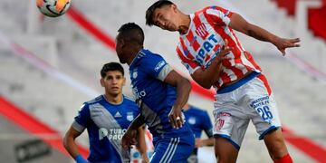 Ezequiel Cañete seguirá entre los once iniciales en el segundo encuentro\u002E (AFP)