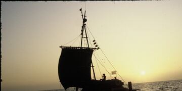 La balsa con la que cruzaron el océano\u002E