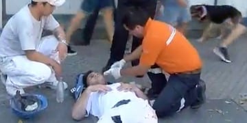 Chocó a un ciclista y se dio a la fuga