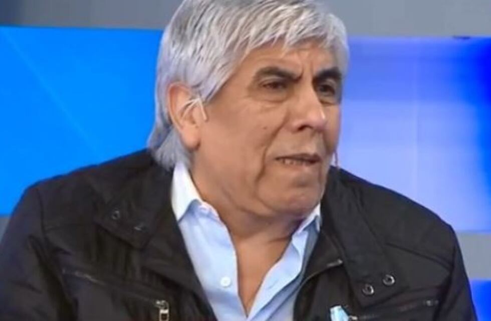 Moyano dijo que el allanamiento a Camioneros "es un ataque por defender a los trabajadores"