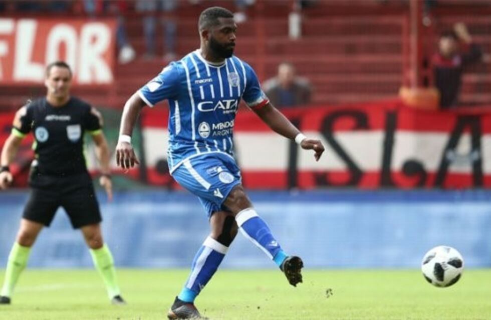 El Tomba metió un triunfazo e igualó a Boca en la cima del campeonato