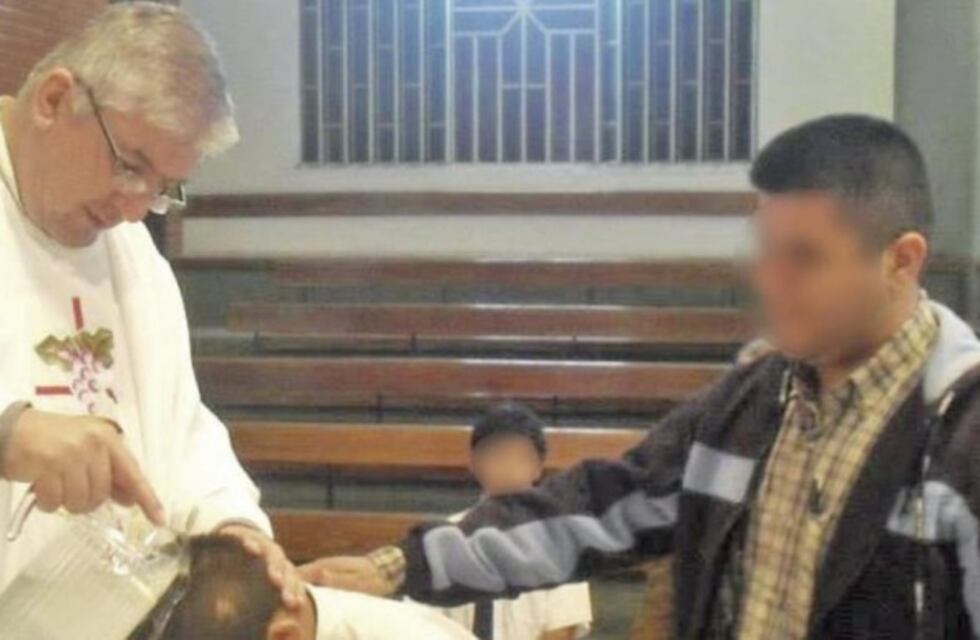 Un cura denunciado por abuso sexual en Mendoza, fue ascendido en Paraguay