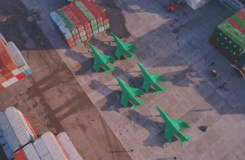 Finalizó traslado del último avión Súper Etendard