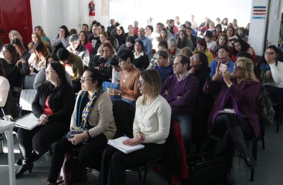 El gobierno brindó una capacitación sobre abordaje integral de las adicciones