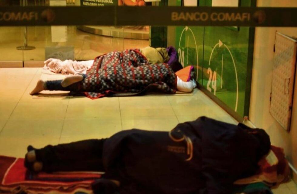 Refuerzan los operativos para asistir a gente en situación de calle en Mar del Plata