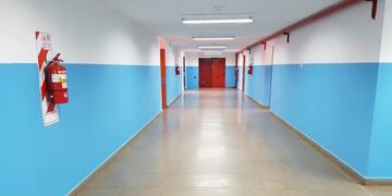 Finalizó la obra de reconstrucción de la escuela 26 de Río Grande tras el incendio intencional