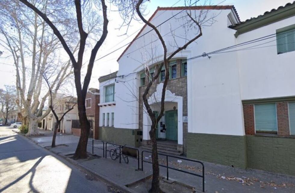 Habilitan una escuela de Rosario para 1.500 votantes por elecciones en Bolivia