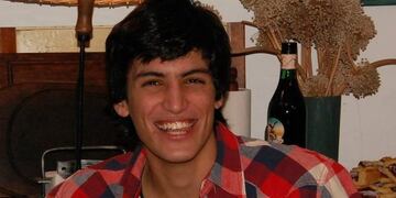 Juan Cruz Ibáñez fue hallado muerto en su departamento y el crimen generó gran conmoción en la comunidad universitaria\u002E (Facebook)