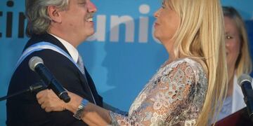 Alberto Fernández y Marcela Losardo (Foto: Clarín)