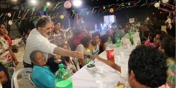 El intendente Jorge colaboró con los organizadores de la Cena Solidaria