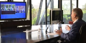 Juan Schiaretti y los gobernadores de las otras siete provincias con restricciones, analizaron la situación con el Presidente\u002E