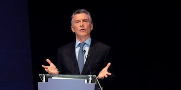 El presidente Mauricio Macri durante el primero de los debates presidenciales\u002E Crédito: AP Photo/Manuel Cortina\u002E