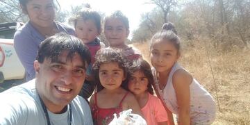 Tortas fritas para los bomberos voluntarios