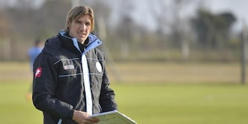 Teté recién empezaba su carrera en 1998, y ya tenía banca de sus compañeros\u002E Con el tiempo fue entrenador del Pirata\u002E