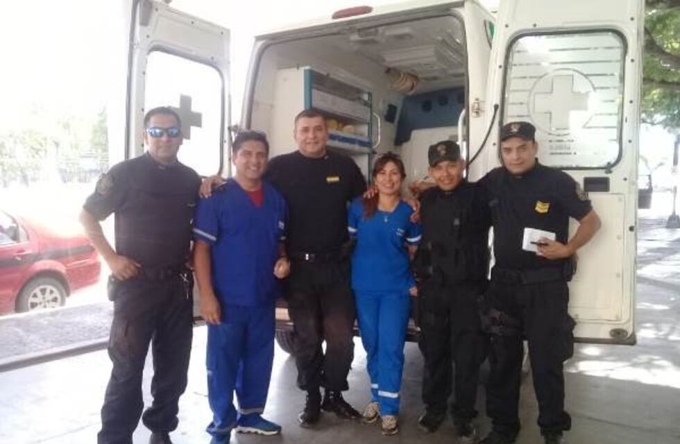 Policías asistieron el parto de una mujer en Floresta