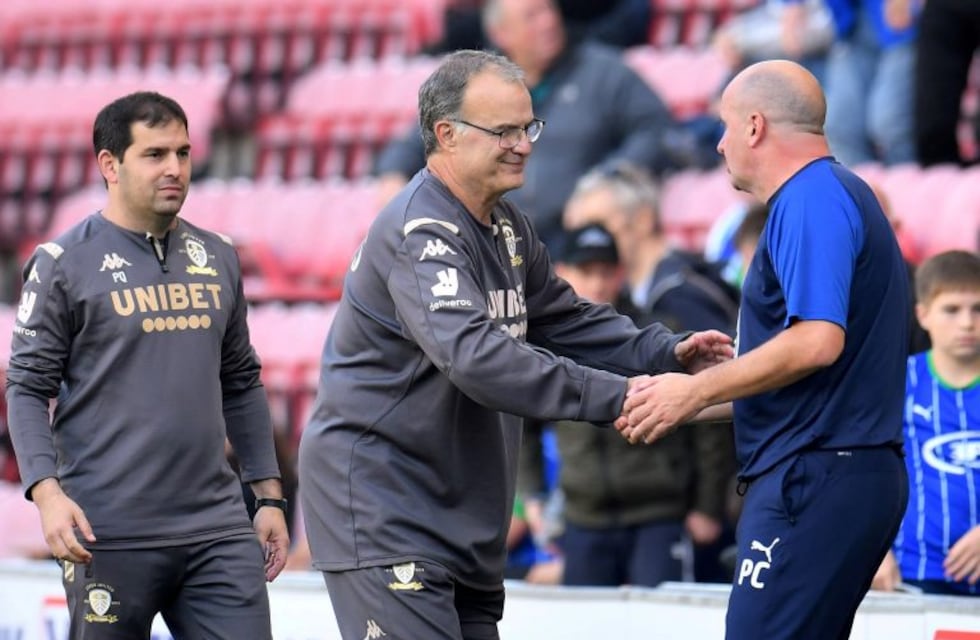 Emoción rojinegra: Bielsa agradeció a Newell's por el premio Fair Play de FIFA