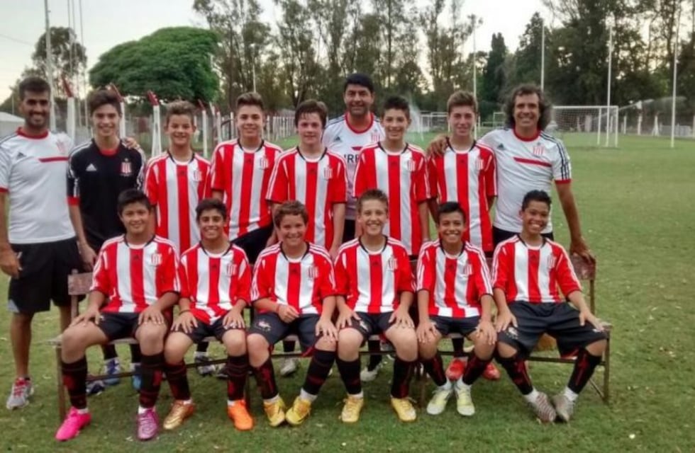 "Jugadores Solidarios": la propuesta de las inferiores de Estudiantes de la Plata
