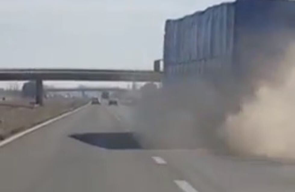 Un camionero salió a la ruta desde San Luis e iba manejando ebrio