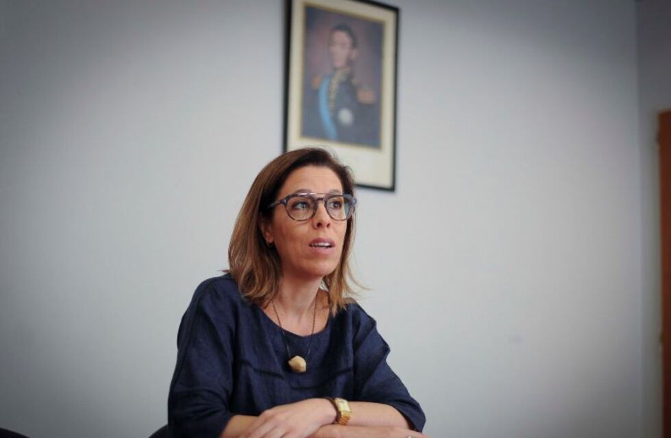 Procesan a Aranguren y a Laura Alonso en la causa que investiga si se benefició a Shell