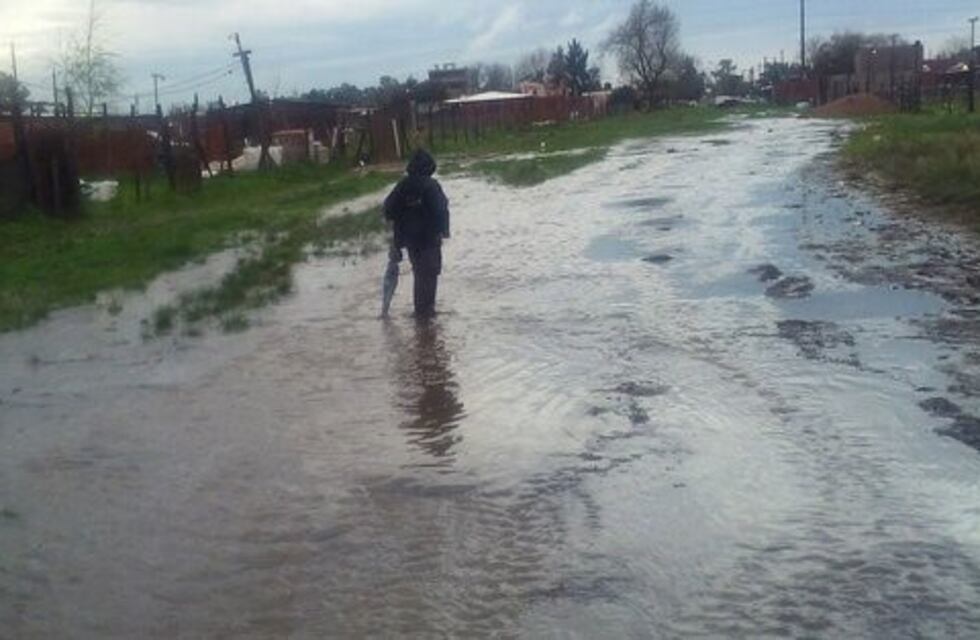 Murió una beba de 4 meses porque la ambulancia no pudo llegar a su casa por las calles inundadas